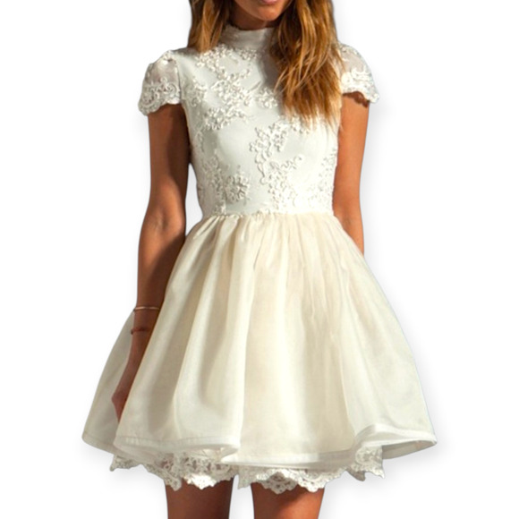 Alice + Olivia Dresses & Skirts - Alice + Olivia Ivory Cream Antique White Fyona Lace Silk Mini Dress Rare Size 2